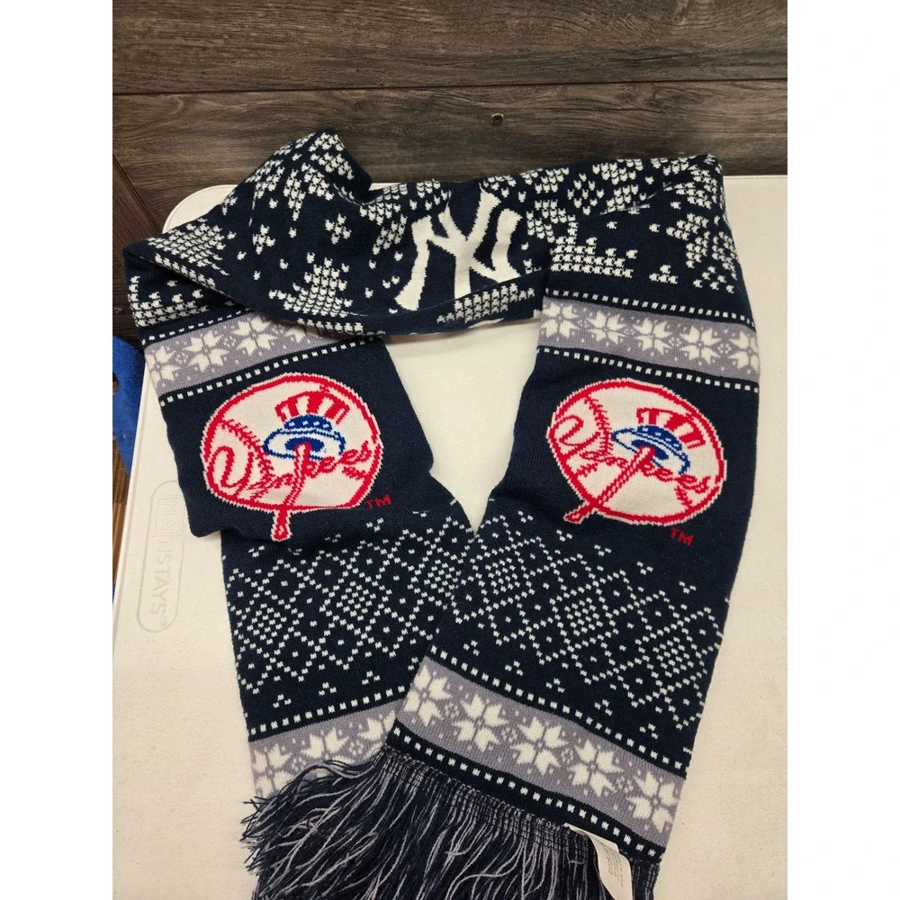 New York Yankees MLB Knit Scarf Navy Blue Fair Isle Snowflake‎ Winter Fringe Fan